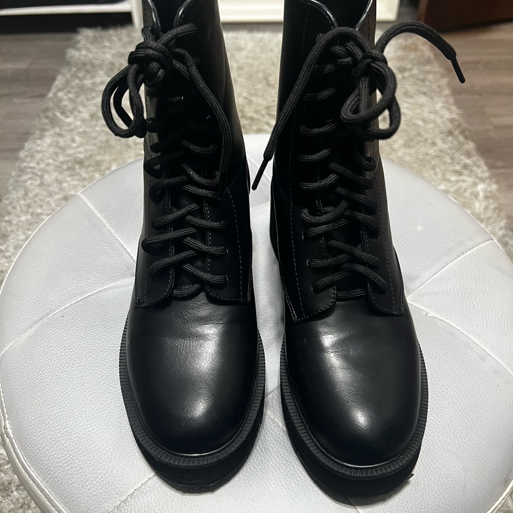 Black Lace-Up Women's Boots